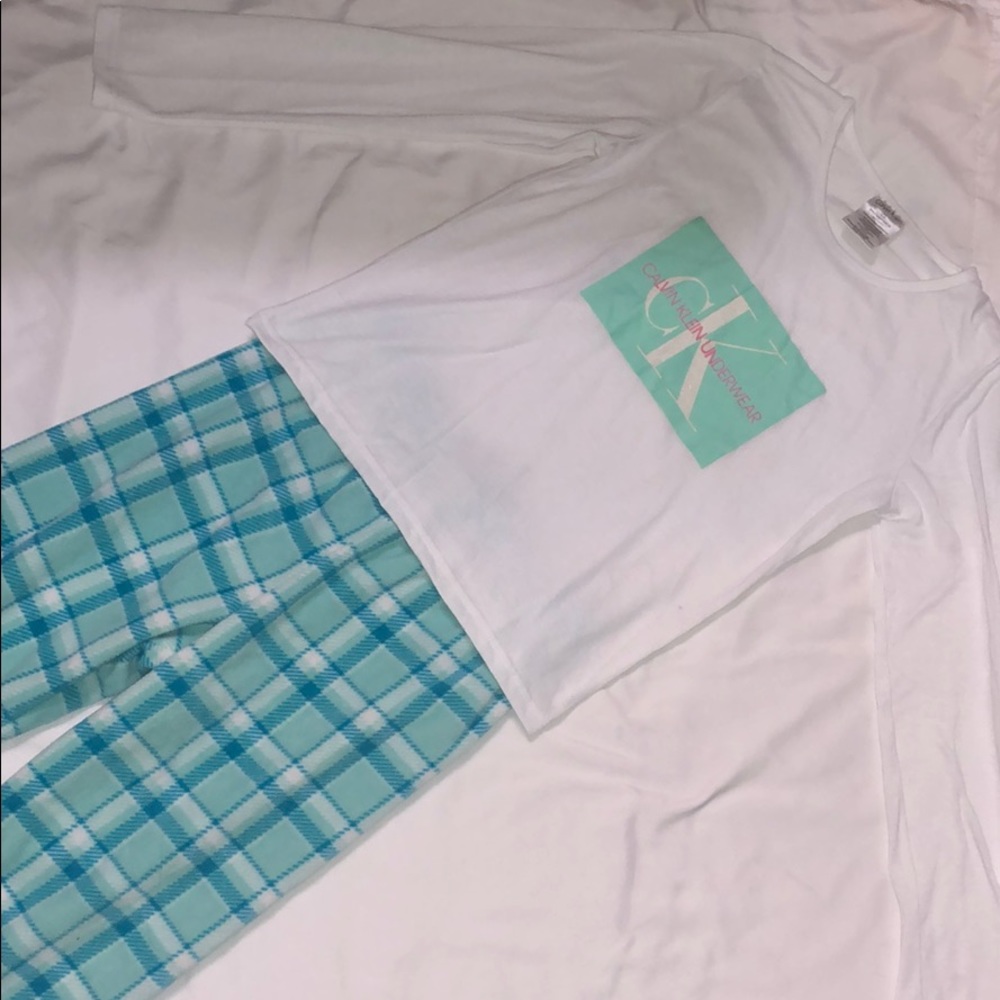 Children’s Clothes (Girls)